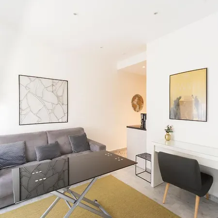 Lovely Renovated 45M2 In The Hearth Of Cannes
